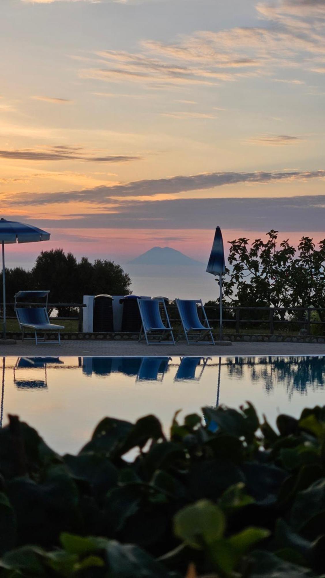 Agriturismo Ninea Ricadi Exterior photo